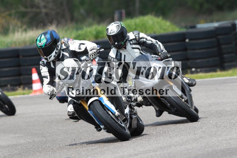 Archiv-2022/13 25.04.2022 Plüss Moto Sport ADR/Freies Fahren/27